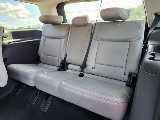 Certified 2025 Ford Expedition Active AWD/4WD image 17