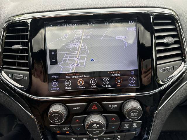 Used 2019 Jeep Grand Cherokee Limited AWD/4WD image 18