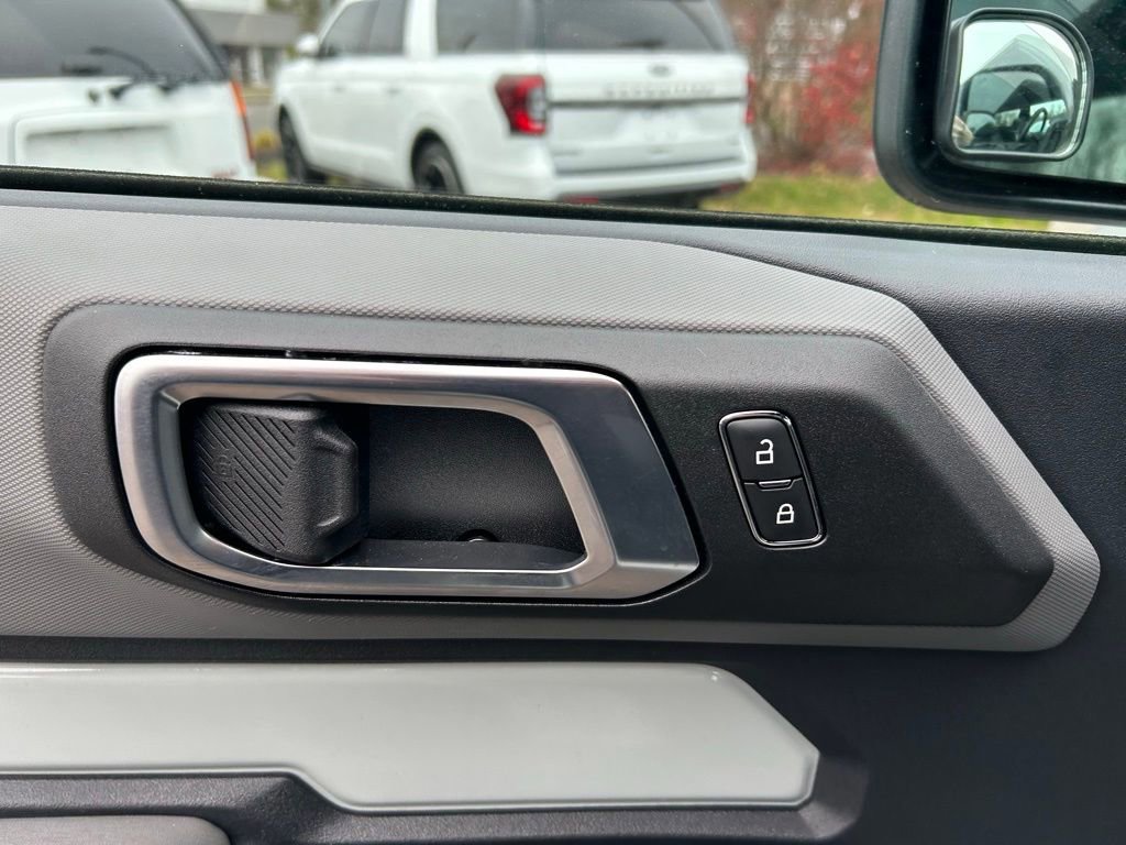Certified 2023 Ford Bronco Big Bend image 14