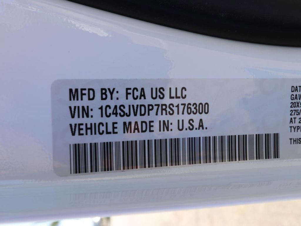Used 2024 Jeep Wagoneer Series III AWD/4WD image 27