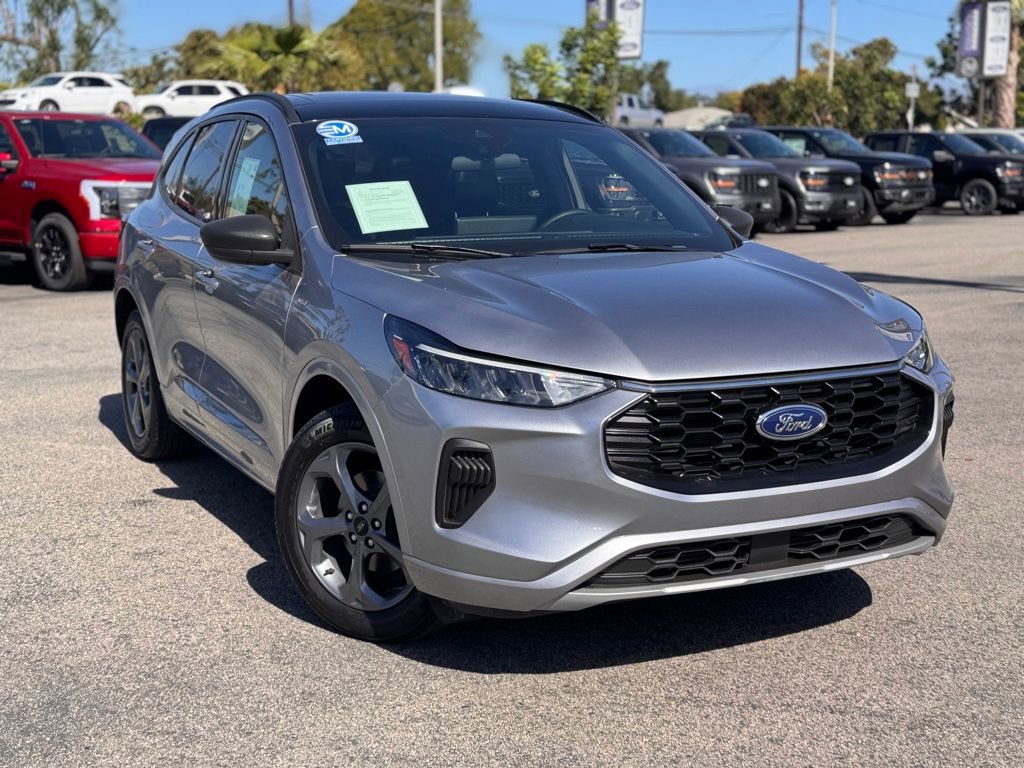 Certified 2024 Ford Escape ST-Line w/ Tech Pack #1 image 2