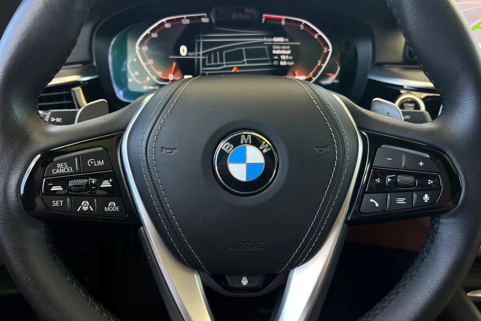 Used 2023 BMW 530i xDrive AWD/4WD image 24