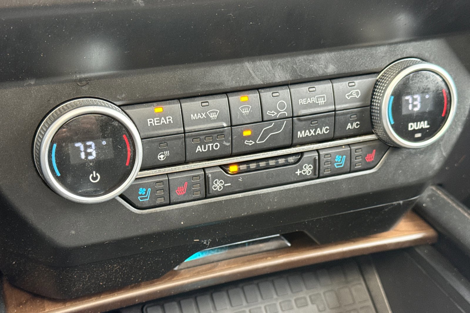 Certified 2020 Ford Expedition Platinum AWD/4WD image 22