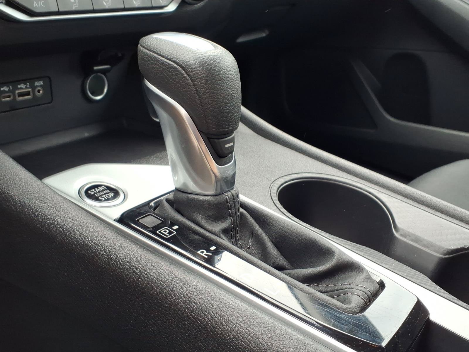 Used 2025 Nissan Altima 2.5 SV FWD image 16
