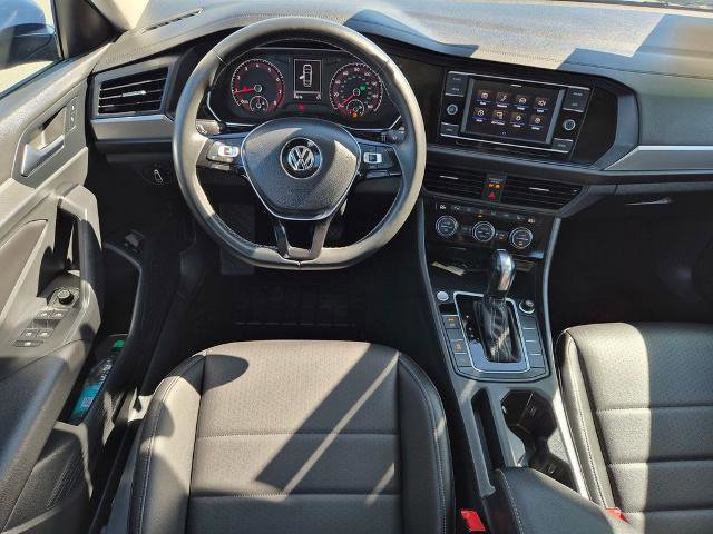 Used 2021 Volkswagen Jetta SE image 12