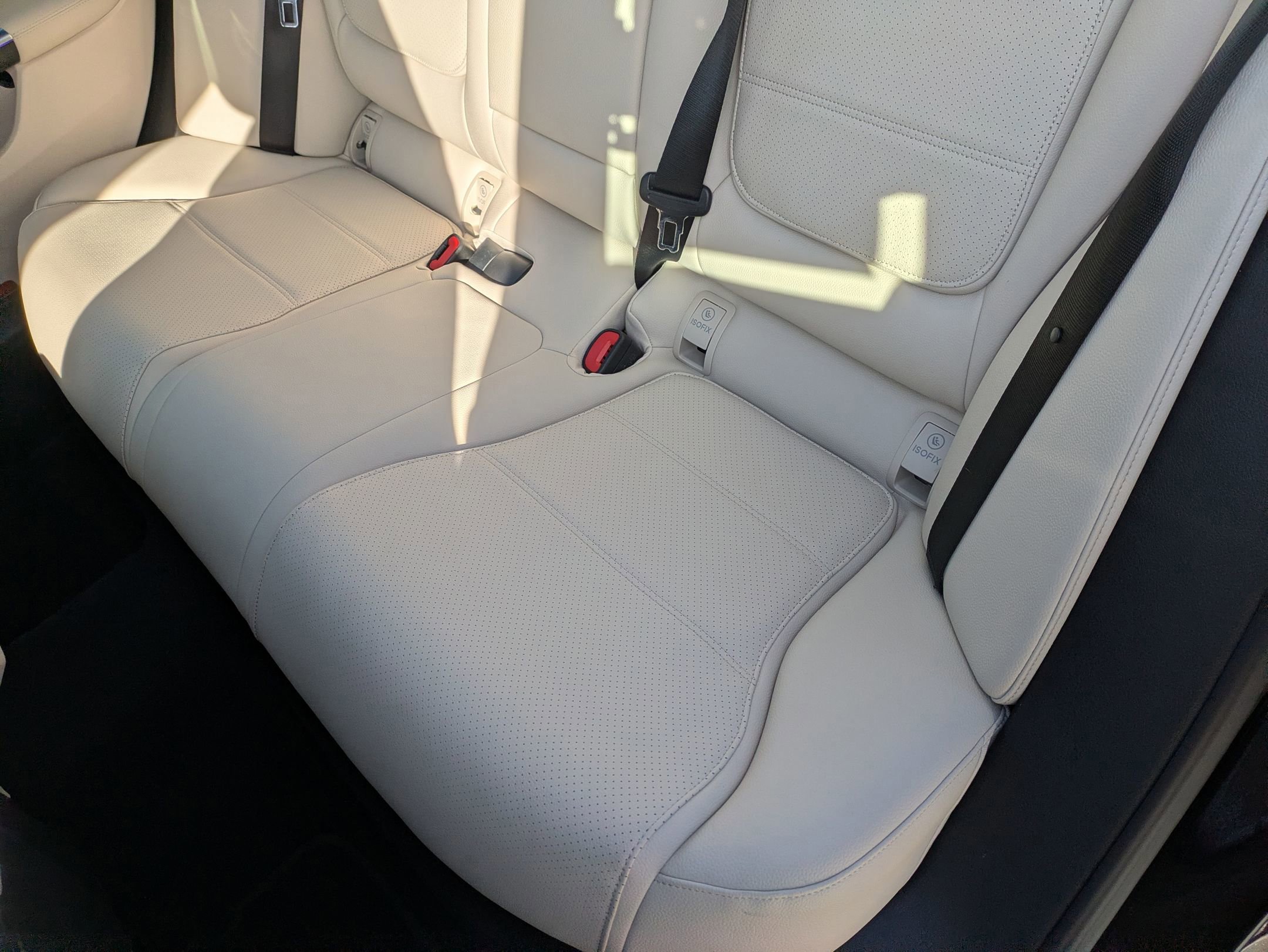 Used 2022 Mercedes-Benz C 300 Sedan image 28