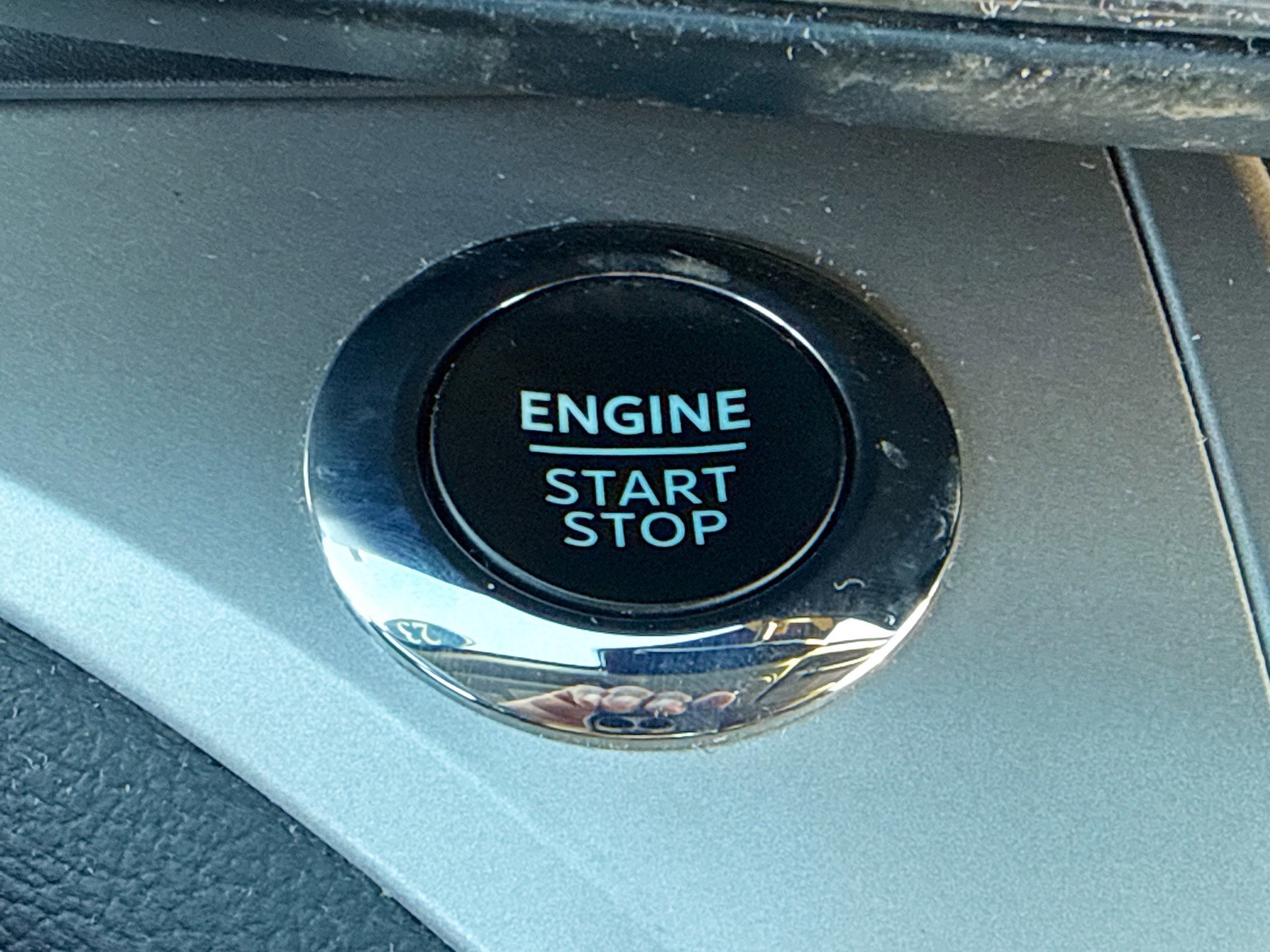 Certified 2023 Ford Explorer XLT w/ Equipment Group 202A image 12