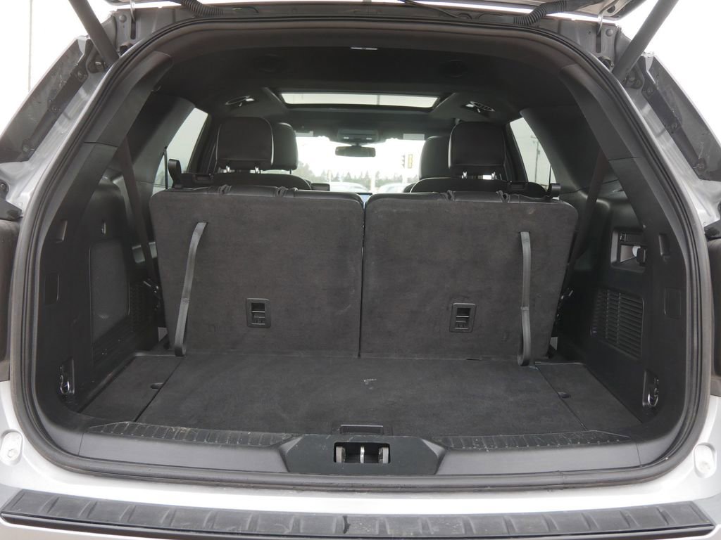 Certified 2023 Ford Explorer ST-Line AWD/4WD image 12