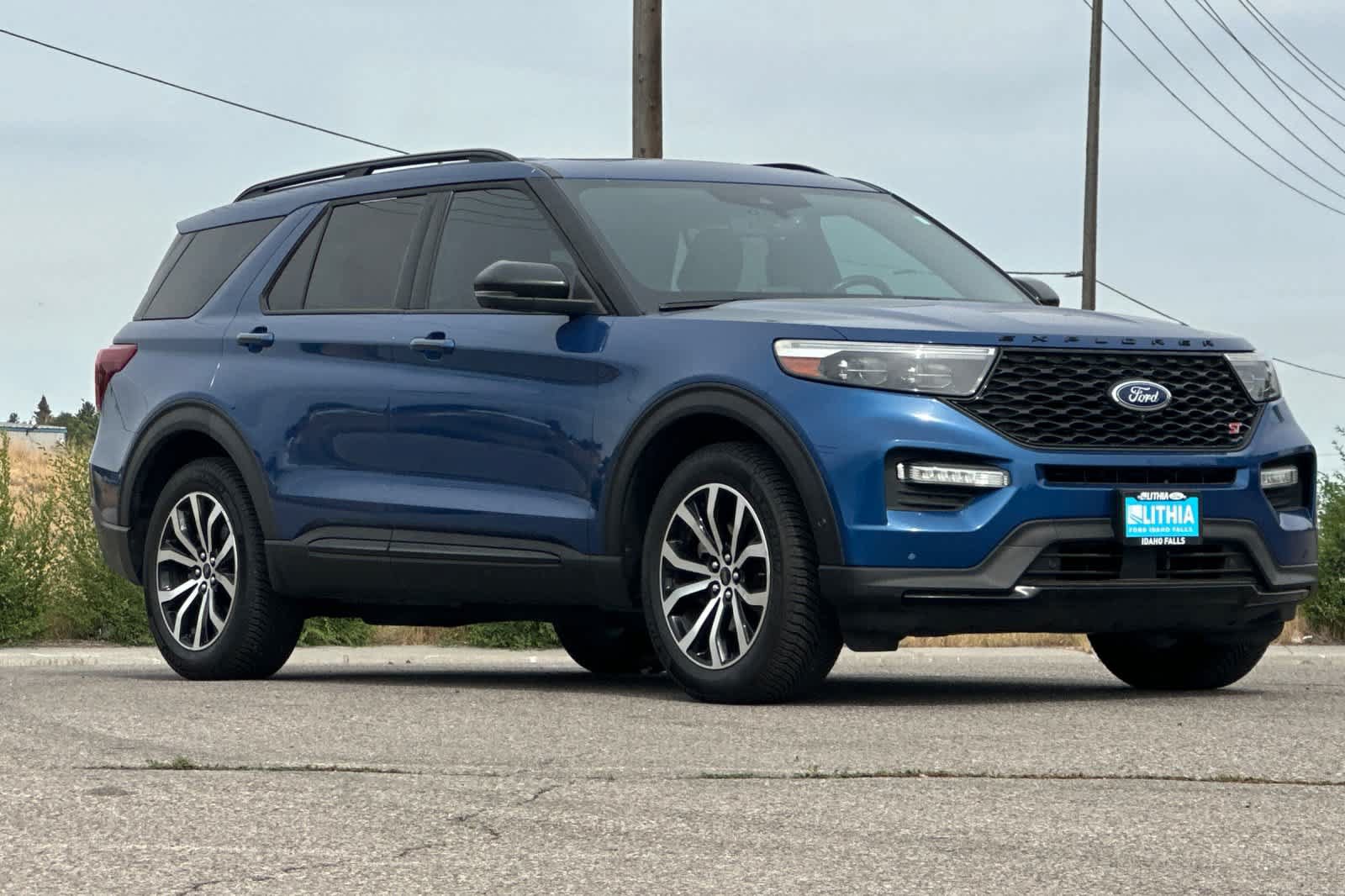 Certified 2020 Ford Explorer ST w/ Premium Technology Package AWD/4WD image 9