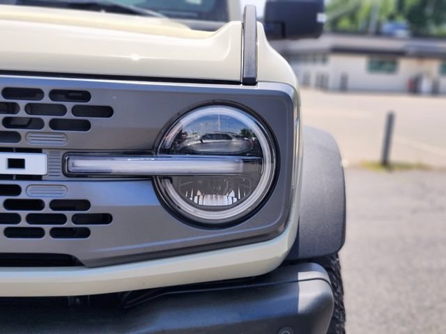 Certified 2025 Ford Bronco Badlands AWD/4WD image 10