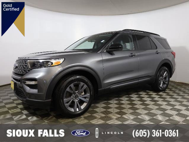 Certified 2023 Ford Explorer XLT w/ Equipment Group 202A image 1