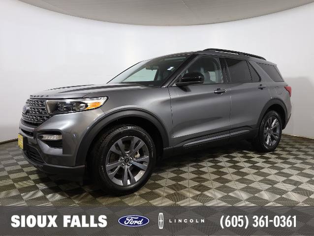 Certified 2023 Ford Explorer XLT w/ Equipment Group 202A