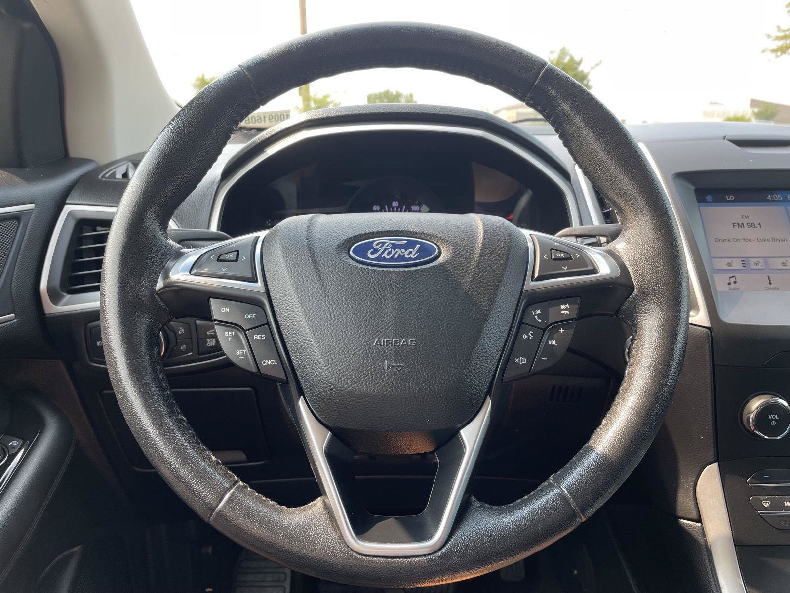 Certified 2019 Ford Edge SEL w/ Equipment Group 201A AWD/4WD image 12