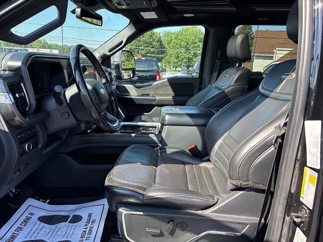 Certified 2023 Ford F450 Platinum w/ FX4 Off-Road Package AWD/4WD image 25