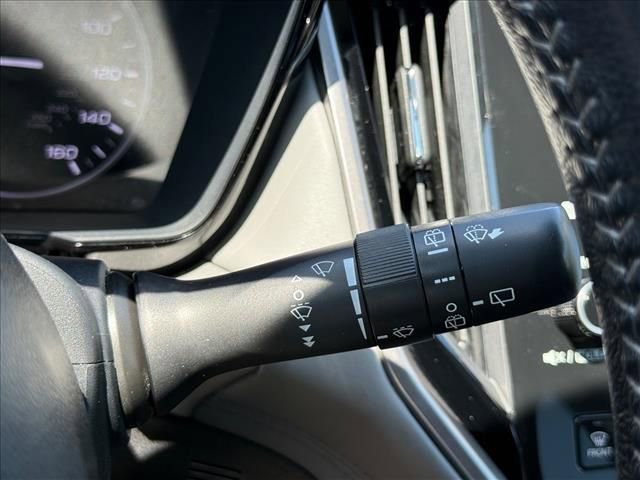 Used 2023 Subaru Outback Premium AWD/4WD image 21