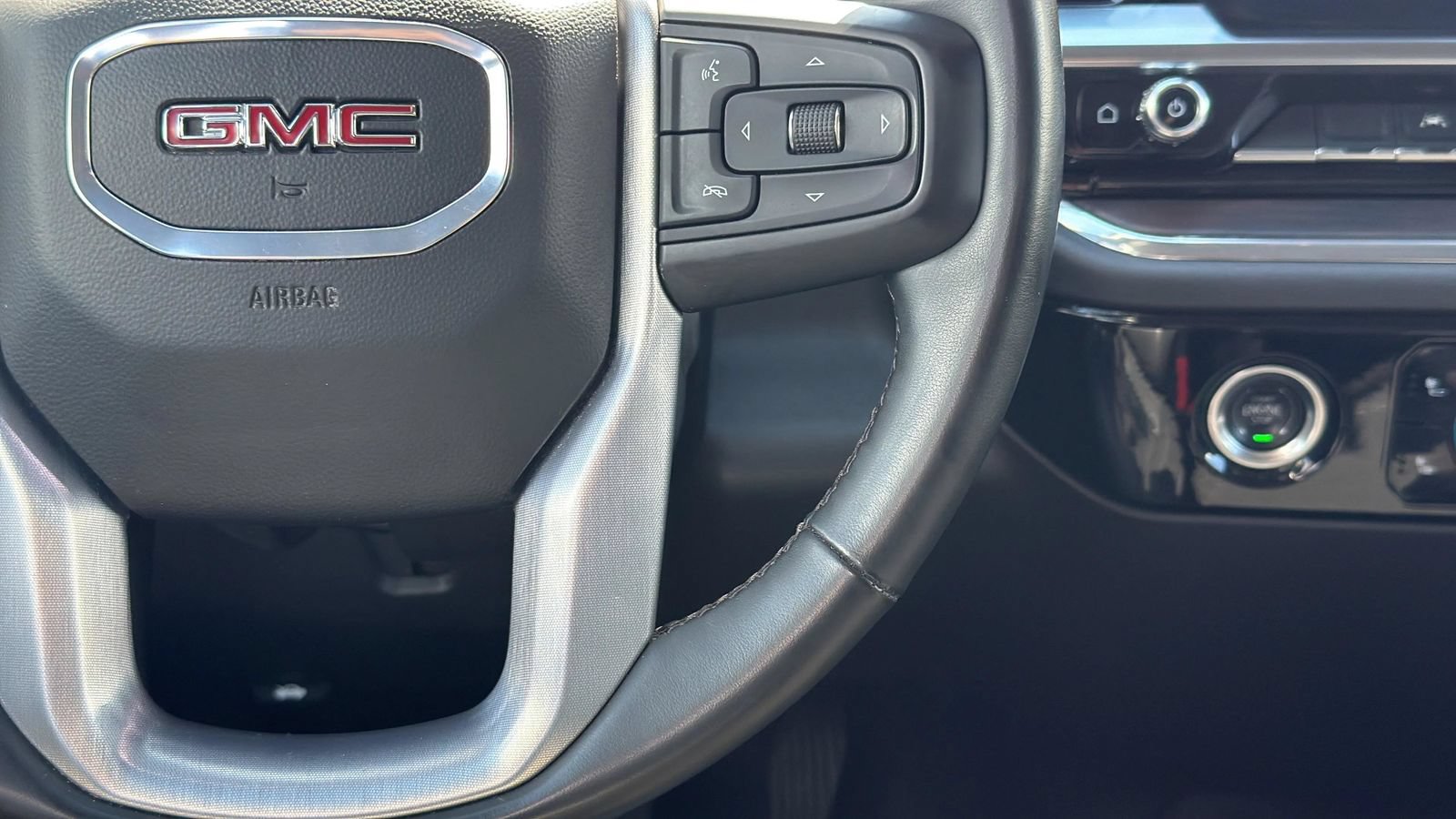 Used 2024 GMC Sierra 1500 SLT AWD/4WD image 16
