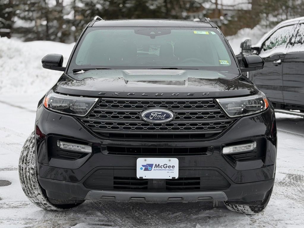 Certified 2023 Ford Explorer XLT w/ Equipment Group 202A image 2