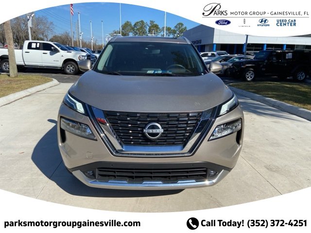 Used 2022 Nissan Rogue Platinum w/ Head-Up Display Package image 9