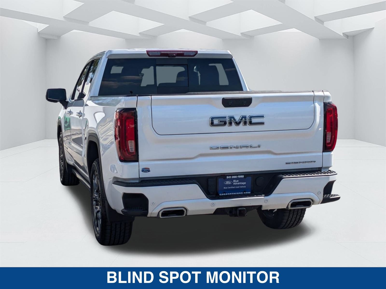 Used 2024 GMC Sierra 1500 Denali Ultimate image 6