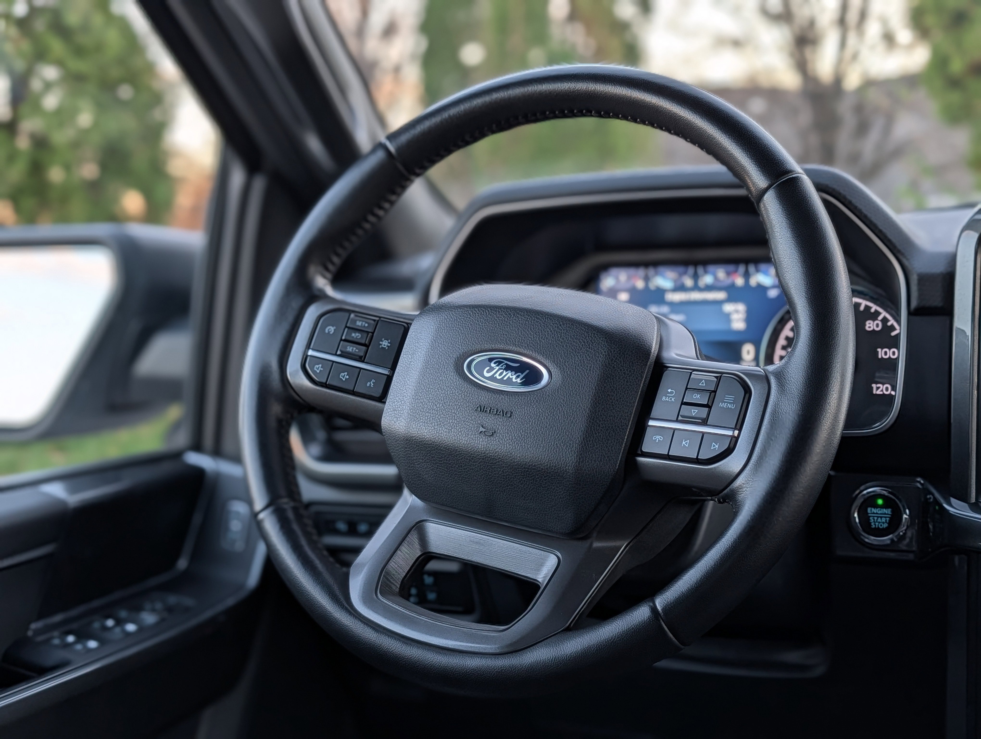 Certified 2022 Ford F150 XLT w/ Equipment Group 302A High image 14