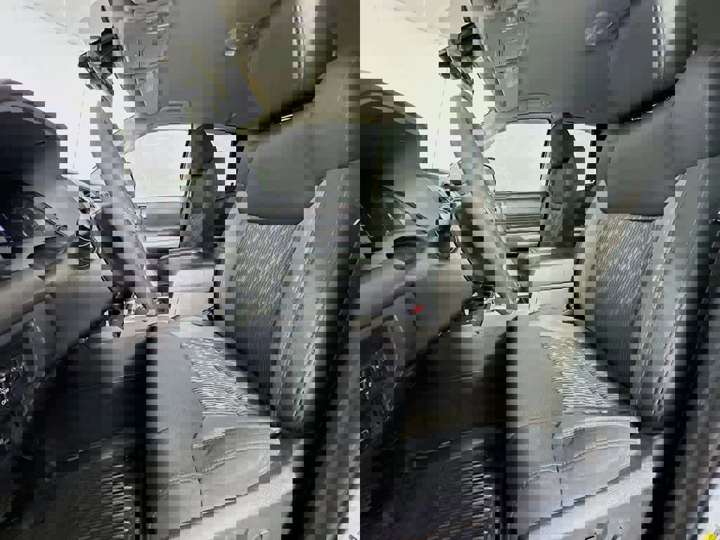 Used 2019 Toyota Tundra SR5 image 15