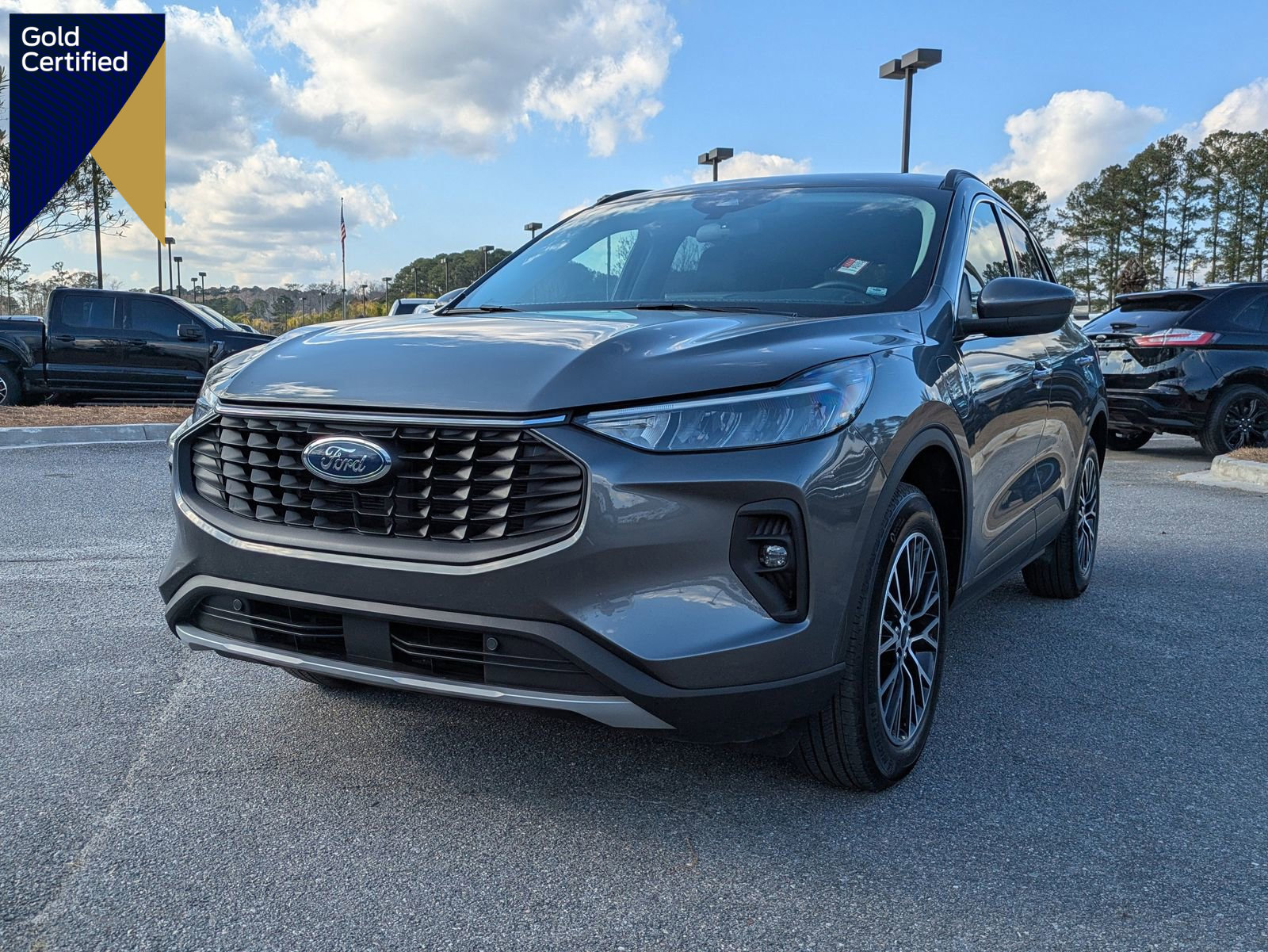 Certified 2025 Ford Escape SE