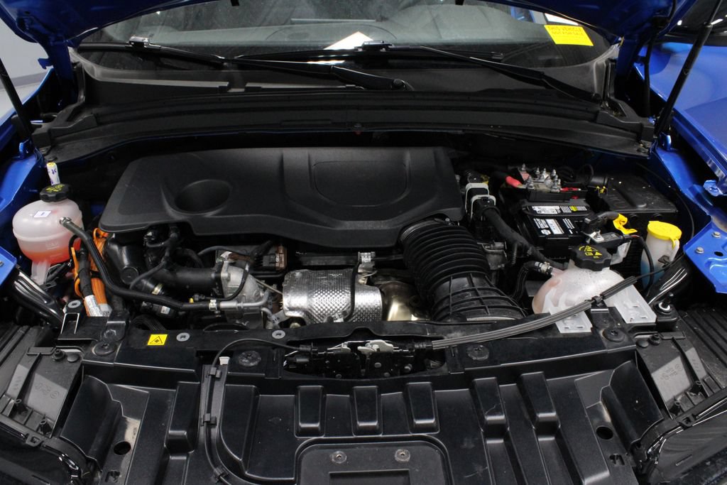 Used 2024 Dodge Hornet R/T Plus w/ R/T Blacktop Package AWD/4WD image 14