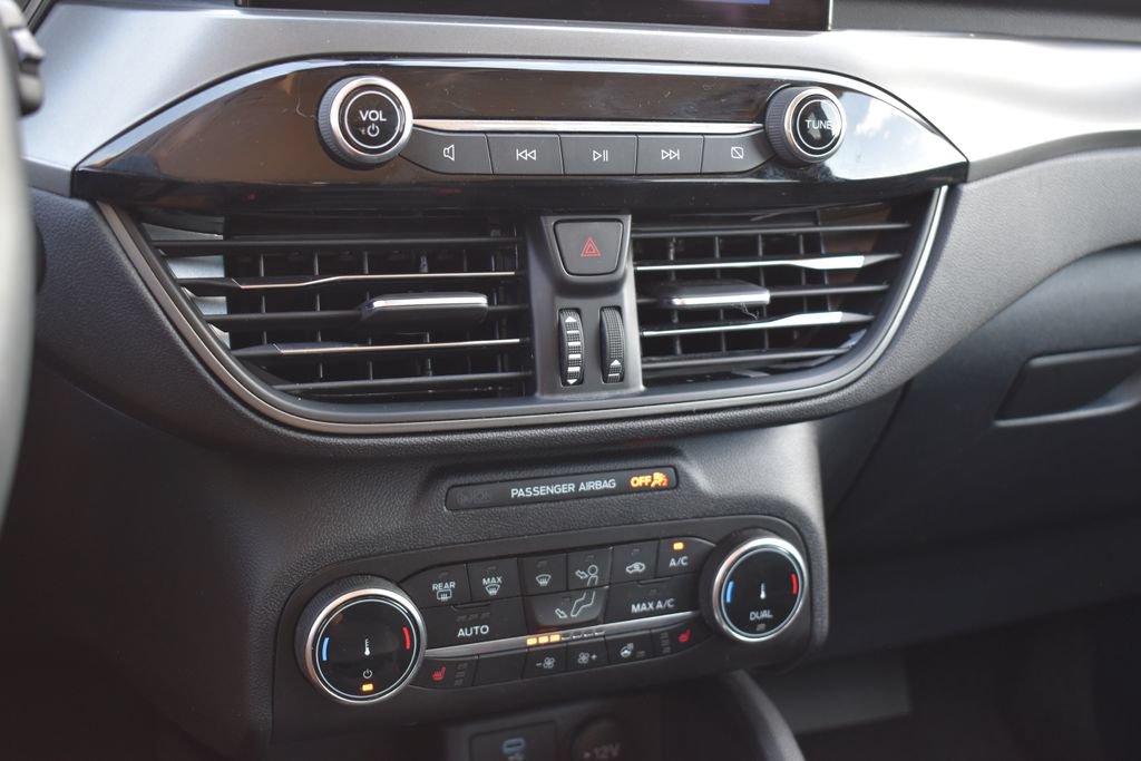 Certified 2023 Ford Escape Active AWD/4WD image 13