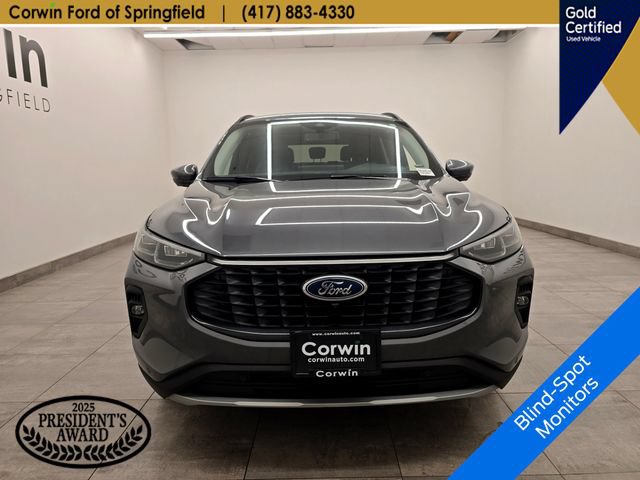 Certified 2024 Ford Escape Platinum AWD/4WD image 8