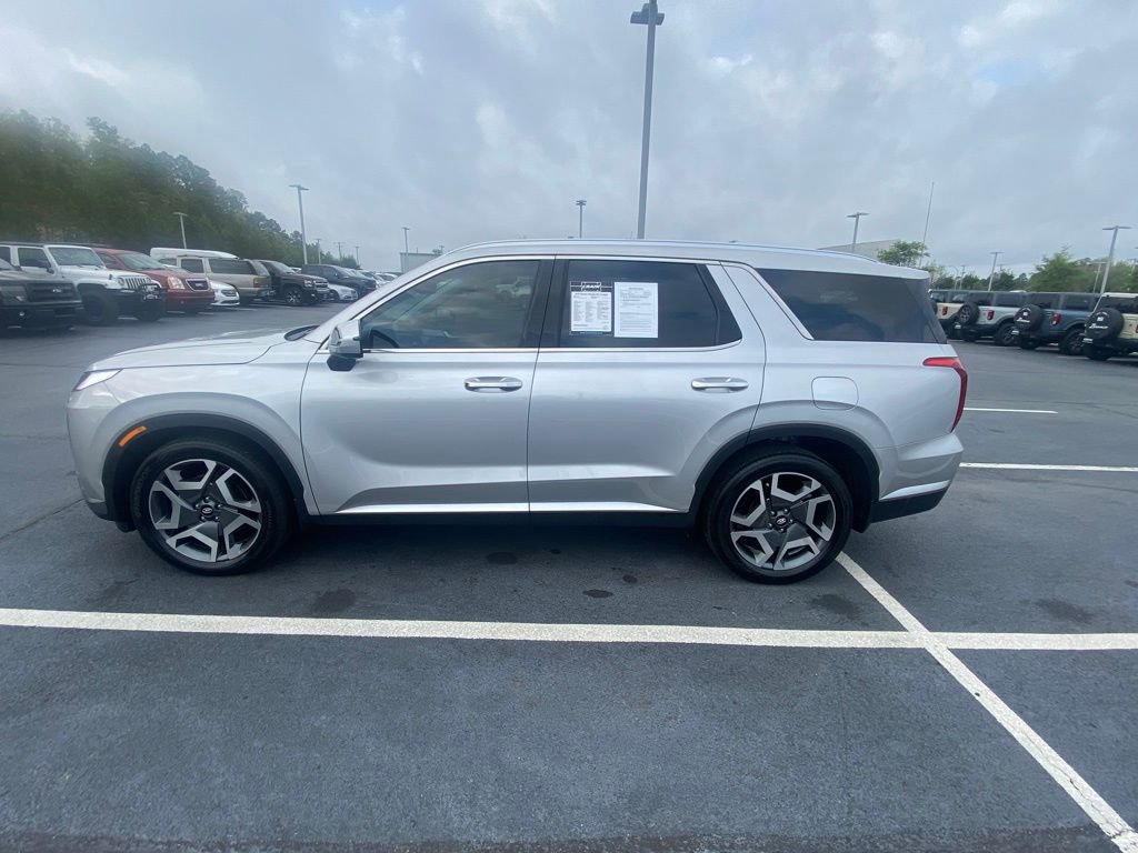 Used 2025 Hyundai Palisade SEL image 2