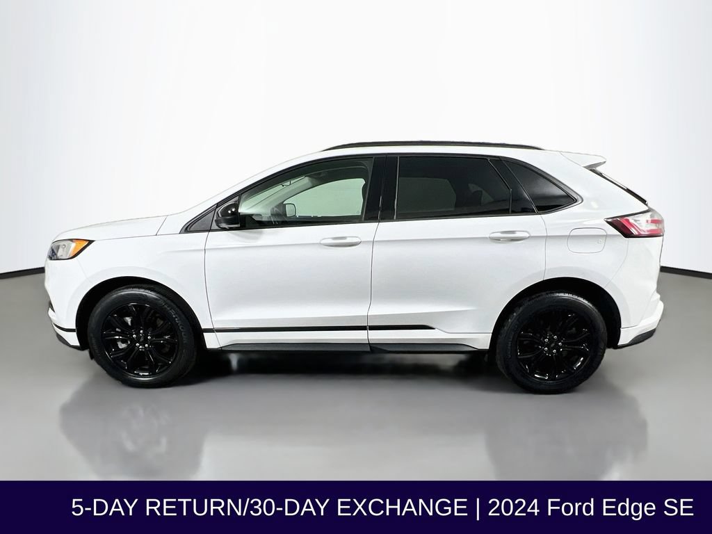 Certified 2024 Ford Edge SE w/ Black Appearance Package AWD/4WD image 5