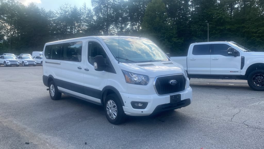 Certified 2025 Ford Transit 350 XLT RWD image 3