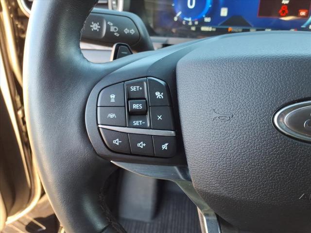 Certified 2020 Ford Explorer Platinum w/ Premium Technology Package image 18