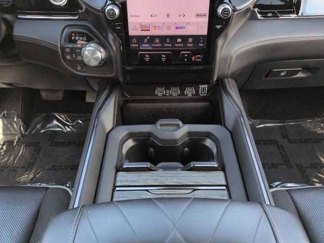 Used 2025 RAM 1500 Limited AWD/4WD image 19