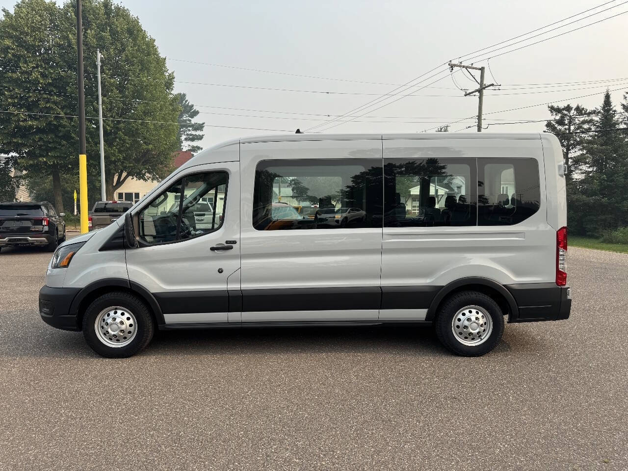 Certified 2023 Ford Transit 350 XL AWD/4WD image 5