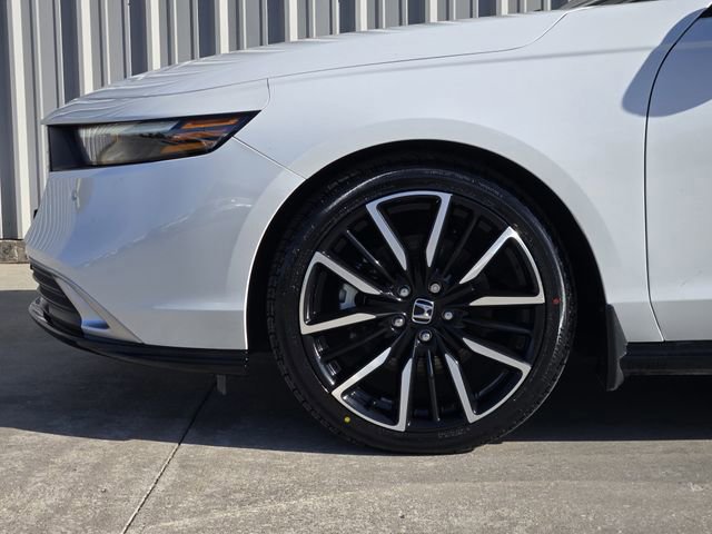 Used 2023 Honda Accord Touring image 12