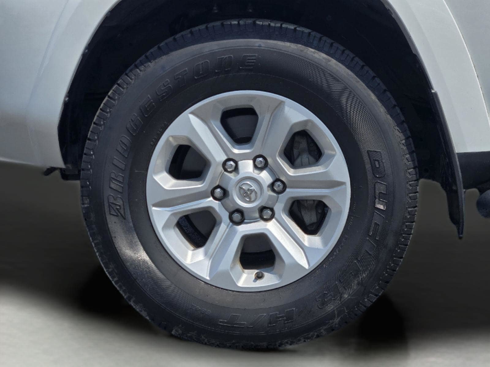 Used 2022 Toyota 4Runner SR5 Premium w/ Moonroof Package AWD/4WD image 11
