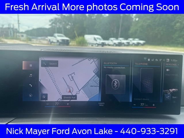 Used 2023 BMW 230i Coupe w/ Premium Package RWD image 13