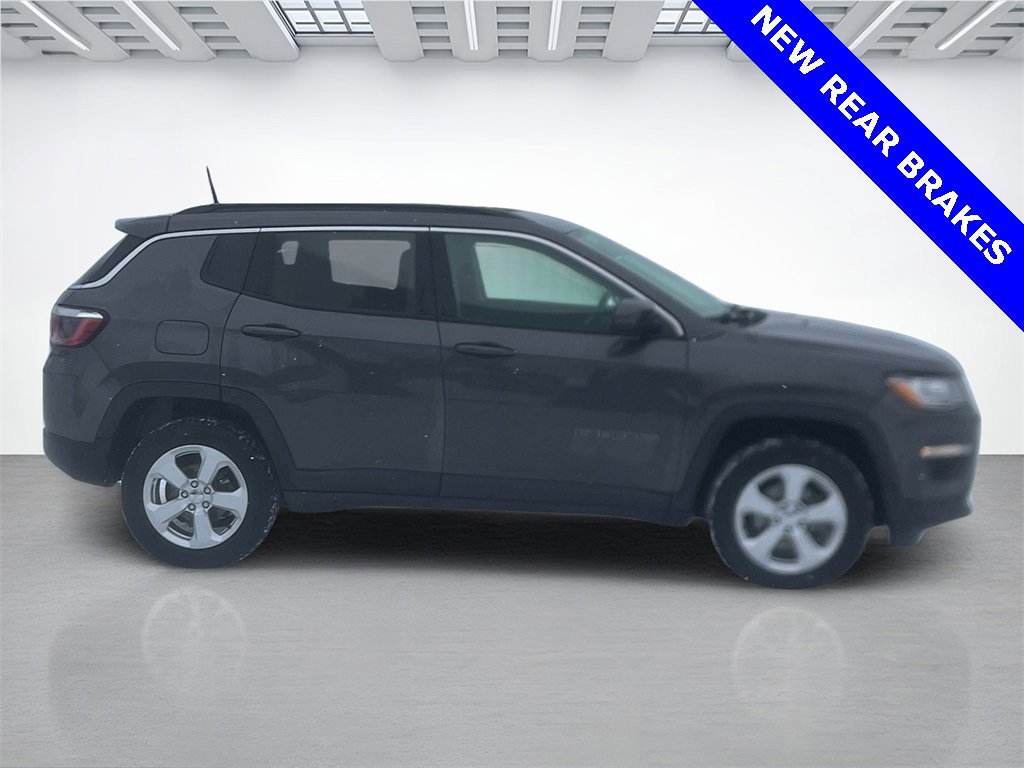 Used 2018 Jeep Compass Latitude image 6