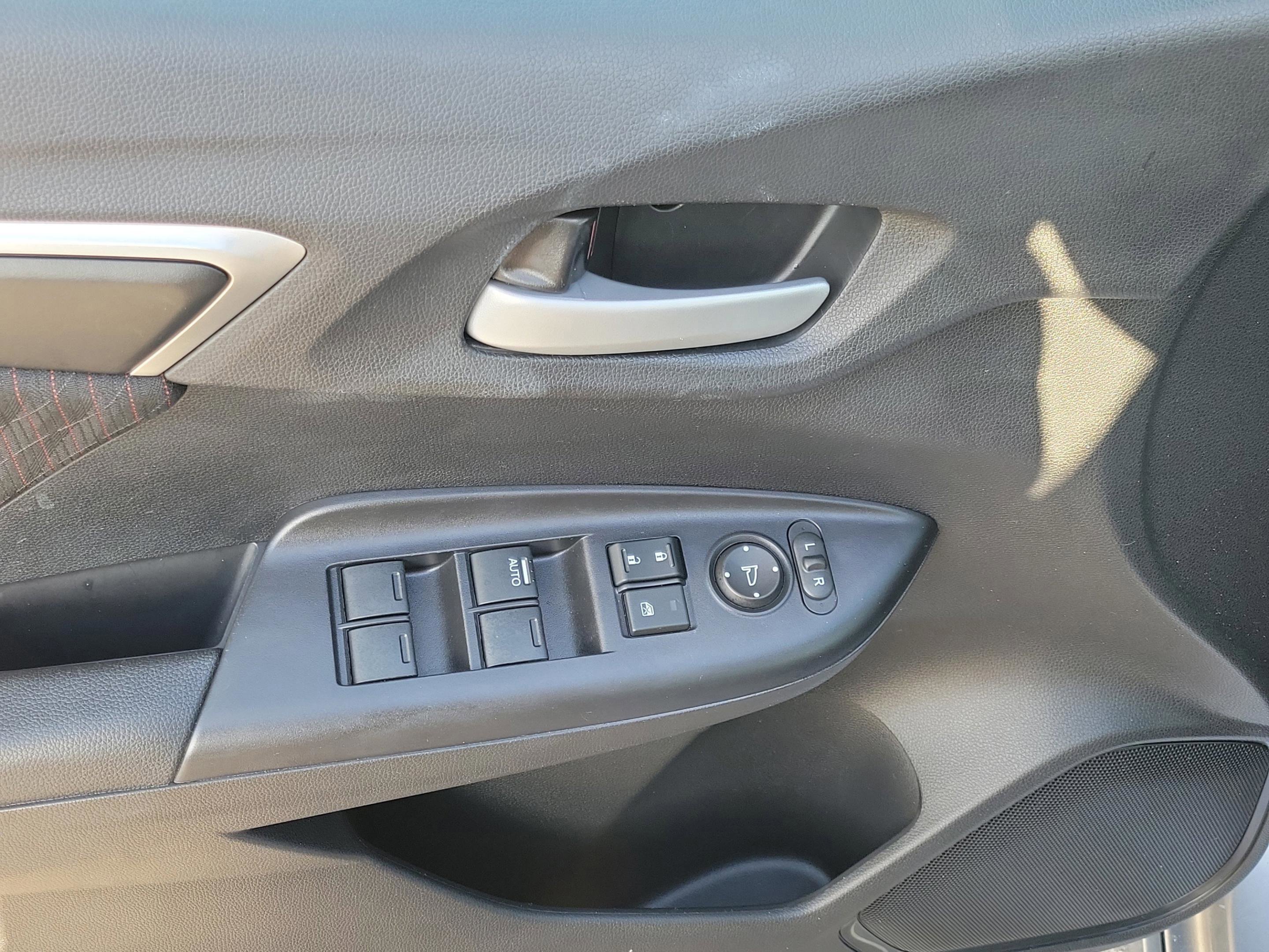 Used 2019 Honda Fit Sport image 6