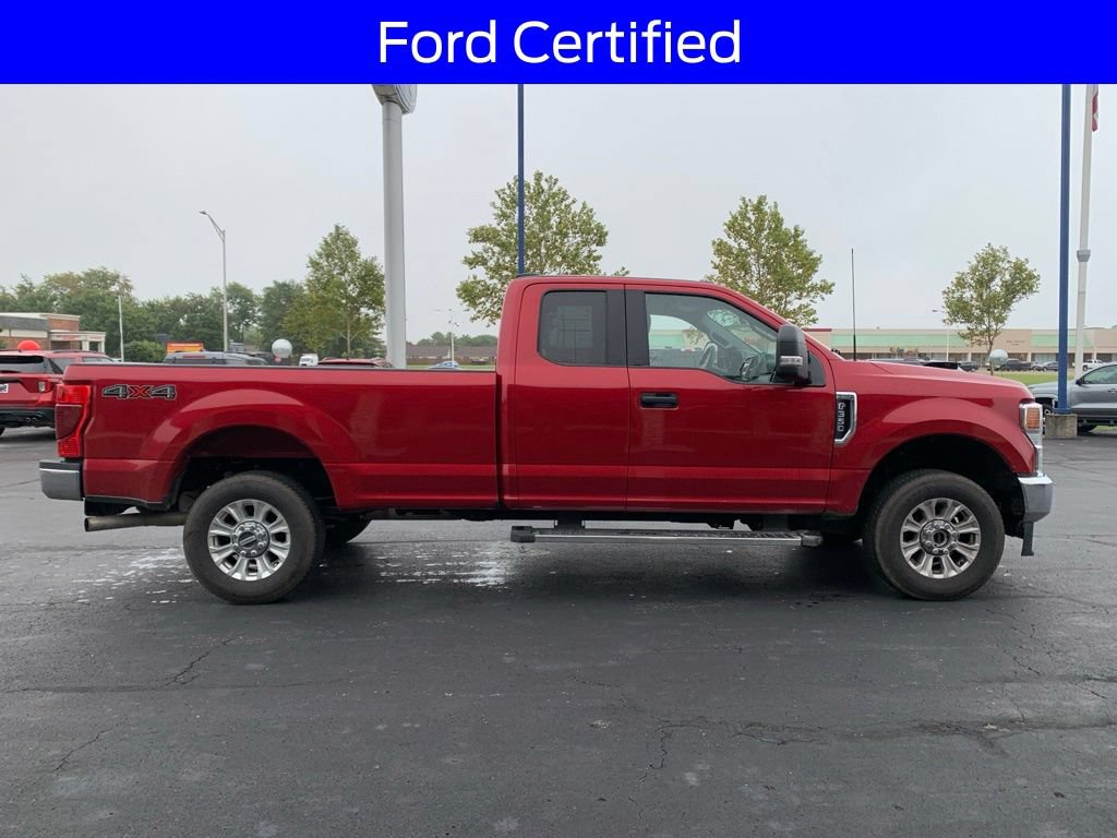 Certified 2022 Ford F350 XLT AWD/4WD image 3
