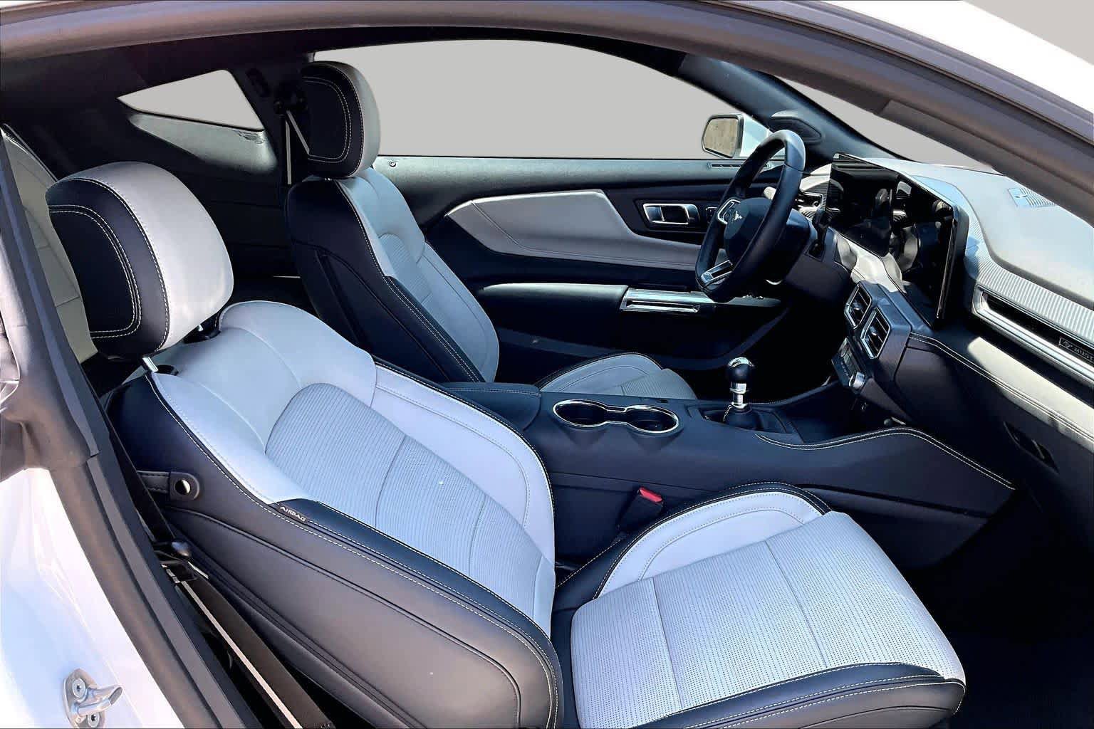 Certified 2025 Ford Mustang GT Premium RWD image 9