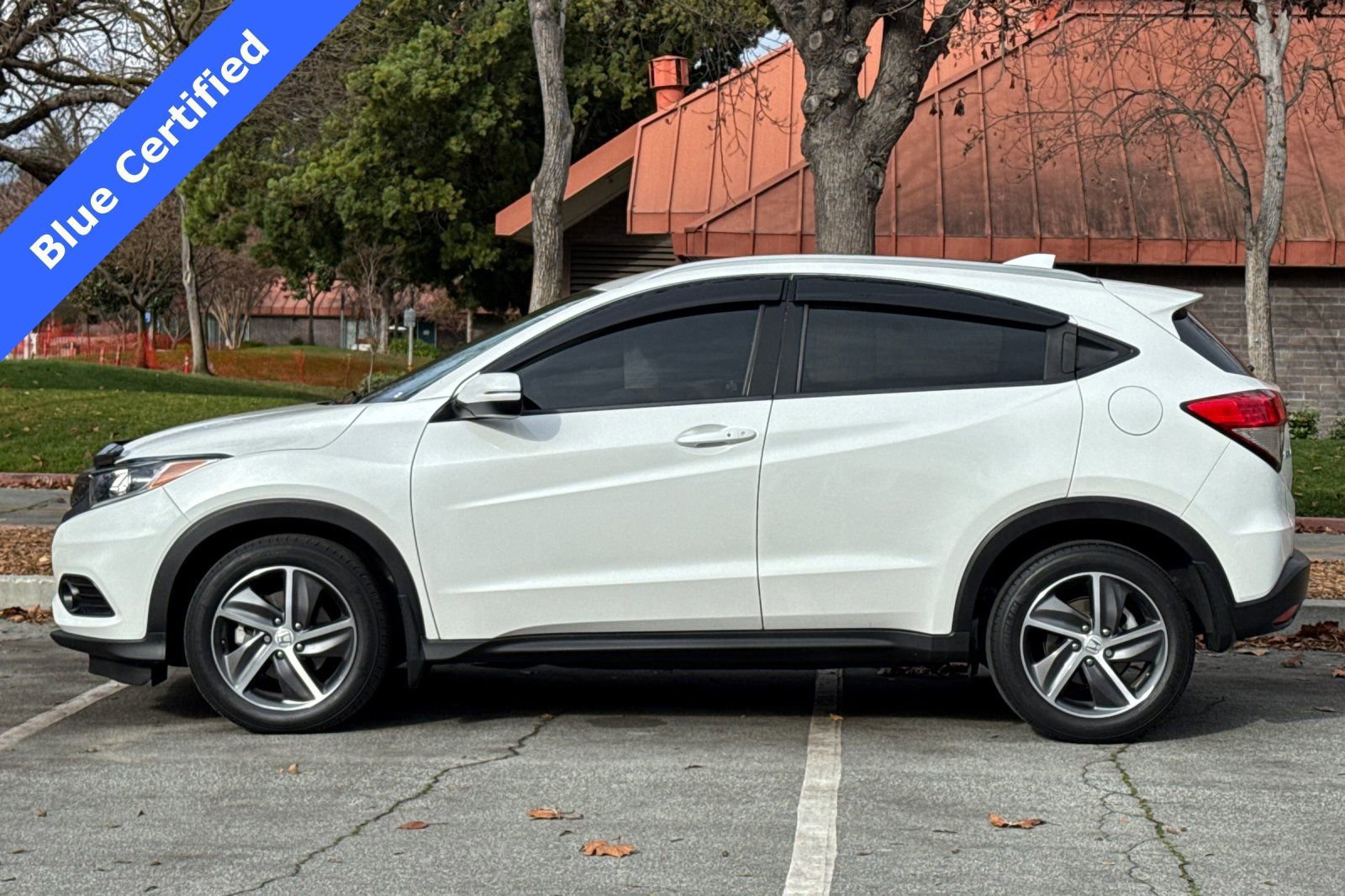 Used 2021 Honda HR-V EX image 2