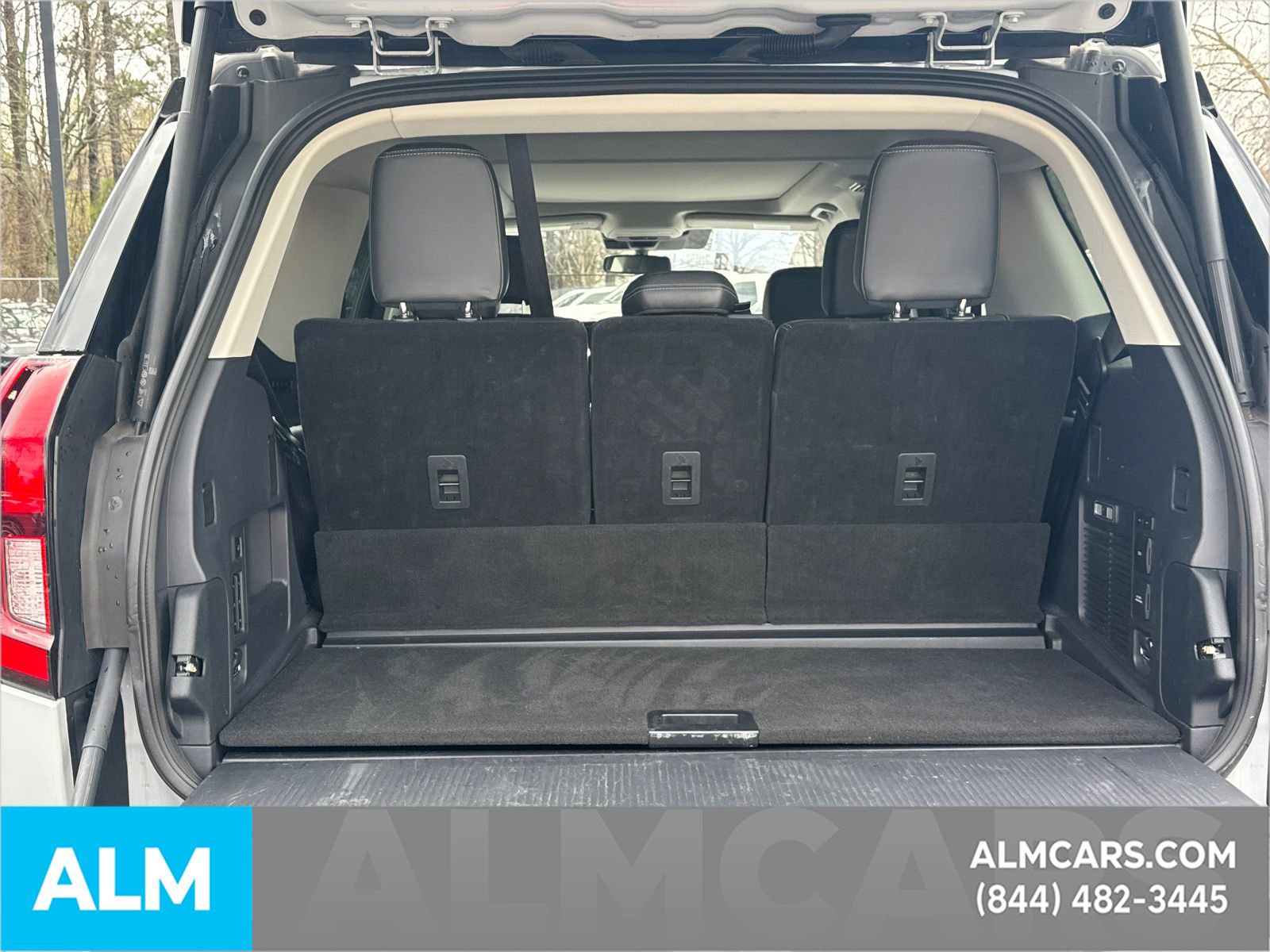 Certified 2025 Ford Expedition Platinum image 23