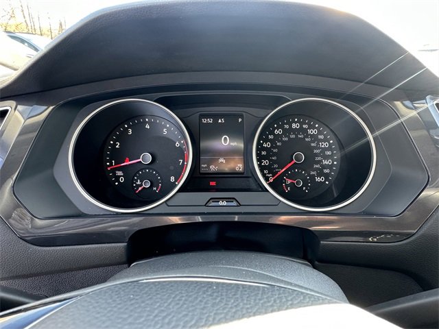 Used 2021 Volkswagen Tiguan SE image 20