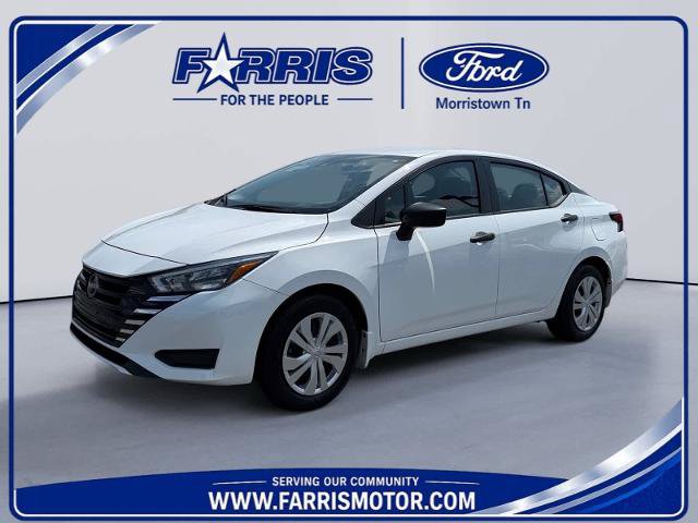 Used 2025 Nissan Versa S w/ Trunk Package