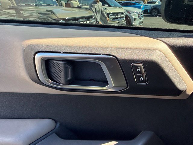 Certified 2023 Ford Bronco Wildtrak AWD/4WD image 12