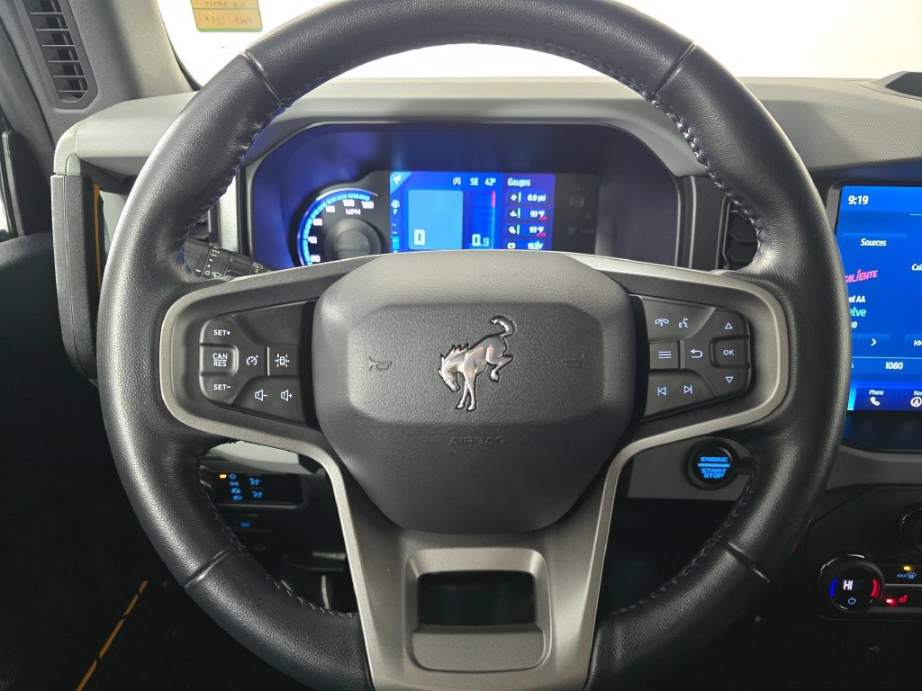 Certified 2023 Ford Bronco Badlands w/ Sasquatch Package AWD/4WD image 24