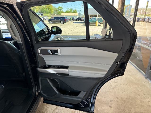 Certified 2023 Ford Explorer XLT w/ Equipment Group 202A image 23