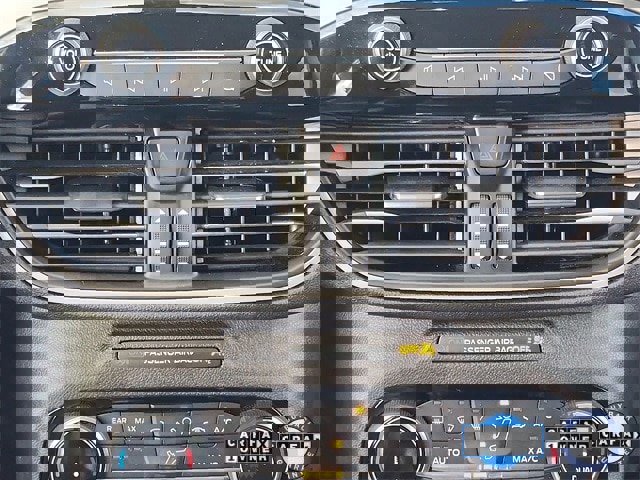 Certified 2022 Ford Escape SEL w/ Technology Package image 17